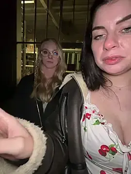 Stripchat Sex Cam of EllyNora