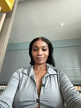 Stripchat Free Porn Cam of ___Nessa