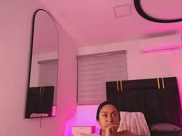Stripchat Sex Cam of lay_navas
