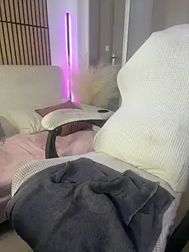 Stripchat Free Porn Cam of Blaackcat