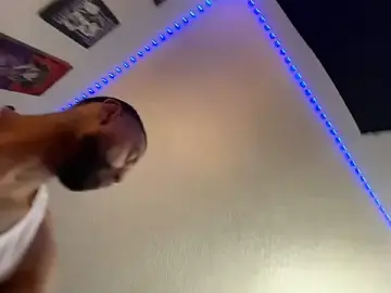 Stripchat Live Sex Cam of BunnyB_xo