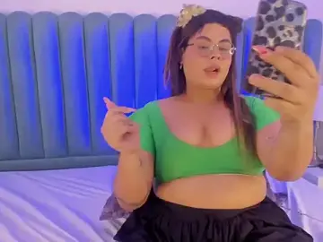 Stripchat Live Sex of Catalina_Alvarez_