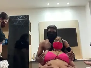 Stripchat Sex Cam of Lovely_Old_Couples