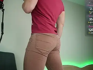 Stripchat Adult Webcam of alexandrblatenn