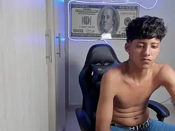 Stripchat Adult Webcams of dante_martinez