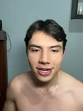 Stripchat Live Sex Cam of Aar_guts