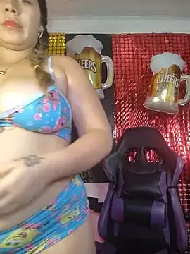 Stripchat Free Porn Cam of LaurenWelly_