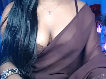 Stripchat Nude Webcam of Rashiii_