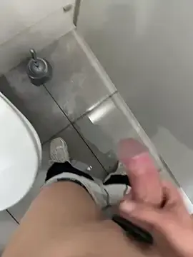 Stripchat Free Porn Cam of Turkishleo