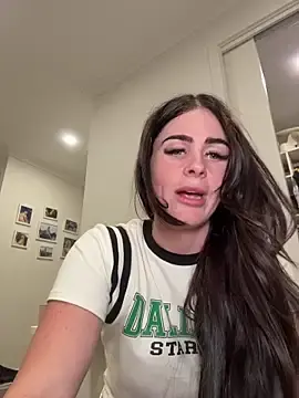 Stripchat Adult Video Chat of aus_queen