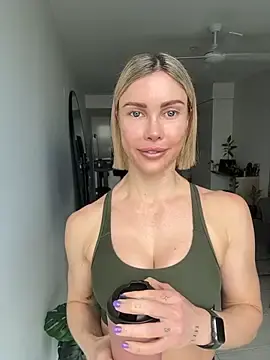 Stripchat Nude Webcam of raeparks