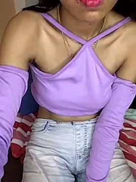 Stripchat Free Live Porn of Marathi_Dolly