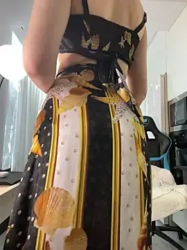 Stripchat Live Sex of CurlyLara