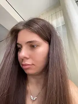 Stripchat Live Sex Cam of CurlyLara