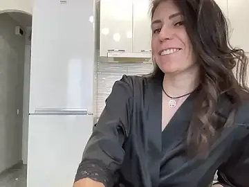 Stripchat Watch Live Sex Cams of HotyWinter