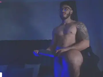 Stripchat Nude Webcam of Liam_Kleiin