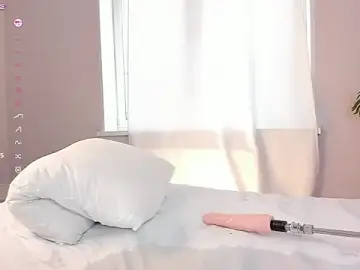 Stripchat Best live sex cam show of SweetLilyLove