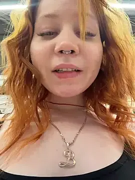 Stripchat Watch Live Sex Cams of evi_magic