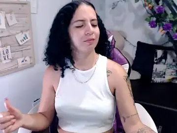 Stripchat Free Porn Cam of samantha_baby_