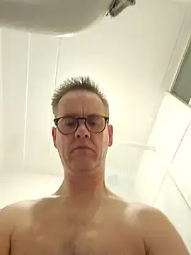 Stripchat Adult Webcam of Hectorthyssen1