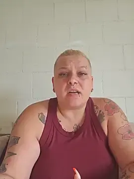 Stripchat Live Sex Cam of Lady_Peggi
