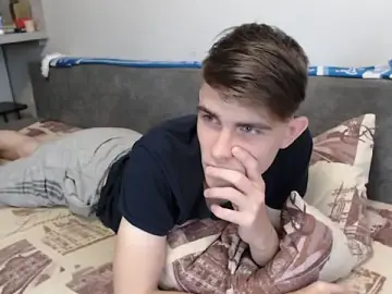 Stripchat Sex Chat of Student_Oliver