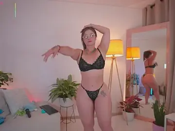 Stripchat Live Sex of roxie_gates_