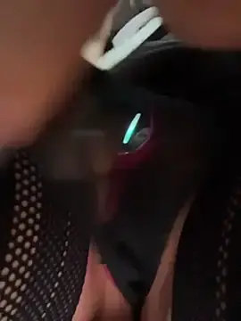 Stripchat Free Porn Cam of Chloe__Moon