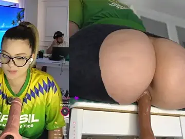 Stripchat Free Porn Cam of Aurora__XxX