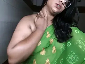 Stripchat Live Sex of DearKimmi