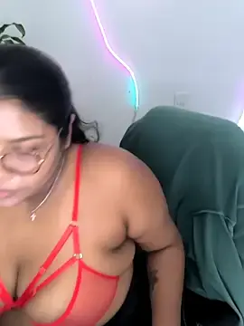 Stripchat Live Porn of paola091