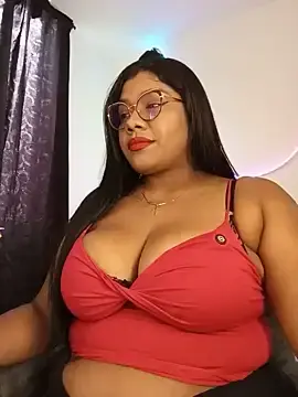 Stripchat Free Porn Cam of paola091