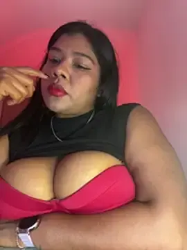 Stripchat Best Webcam of paola091