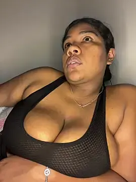 Stripchat Adult Video Chat of paola091