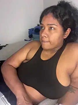 Stripchat Live Sex of paola091