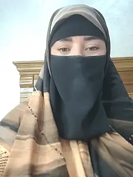 Stripchat Live Sex Cam of Bisan_sexy