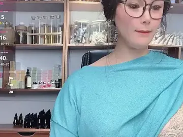 Stripchat Sex Cam of CB-Nazha