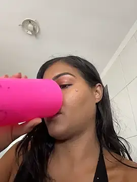 Stripchat Adult Webcam of Indiazinhax