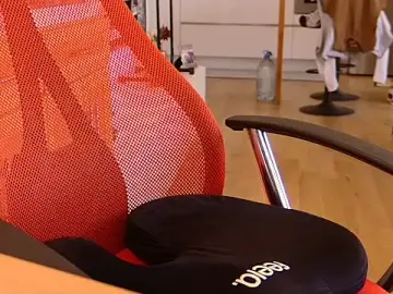Stripchat Free Porn Cam of Lisa_Sack