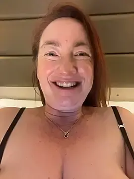 Stripchat Adult Webcams of LouiseTswing
