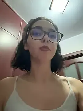 Stripchat Best Webcam of TheaMerve