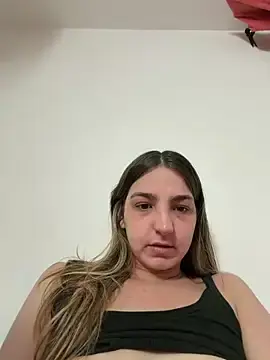 Stripchat Free Porn Cam of DoriDelux66