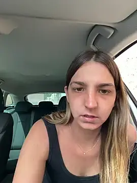 Stripchat Sex Cam of DoriDelux66