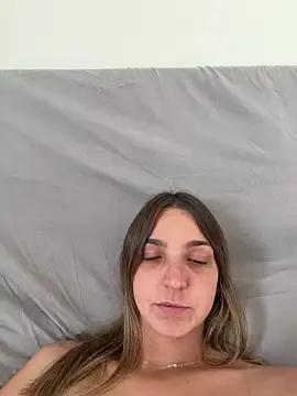 Stripchat Live Porn of DoriDelux66