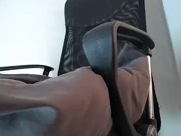 Stripchat Live Sex Cam of GilberMxx