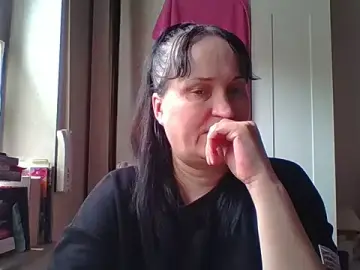Stripchat Nude Webcam of _squirty_cum_lady_