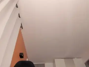 Stripchat Sex Cam of bigclittiee