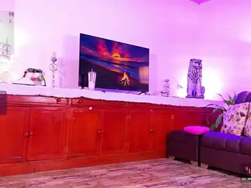 Stripchat Best live sex cam show of lara_giraldo