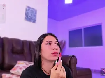 Stripchat Live Sex of lara_giraldo