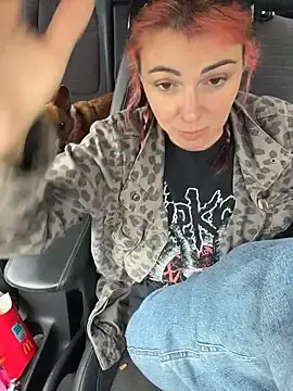 Stripchat Live Sex Cam of MarlaFknSinger
